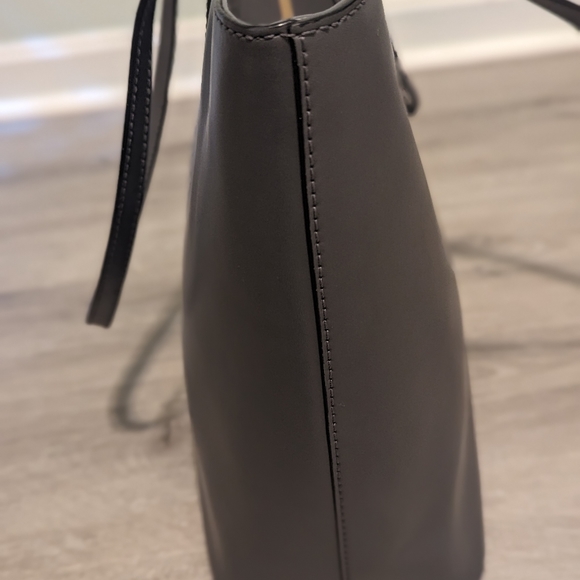 Kate Spade tote - Picture 14 of 15